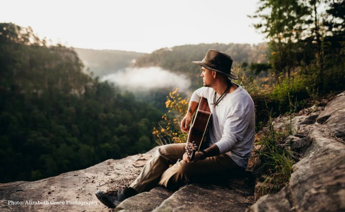 Lrc Overlook Guitar By Alizabethgracephotography Dekalb Tourism