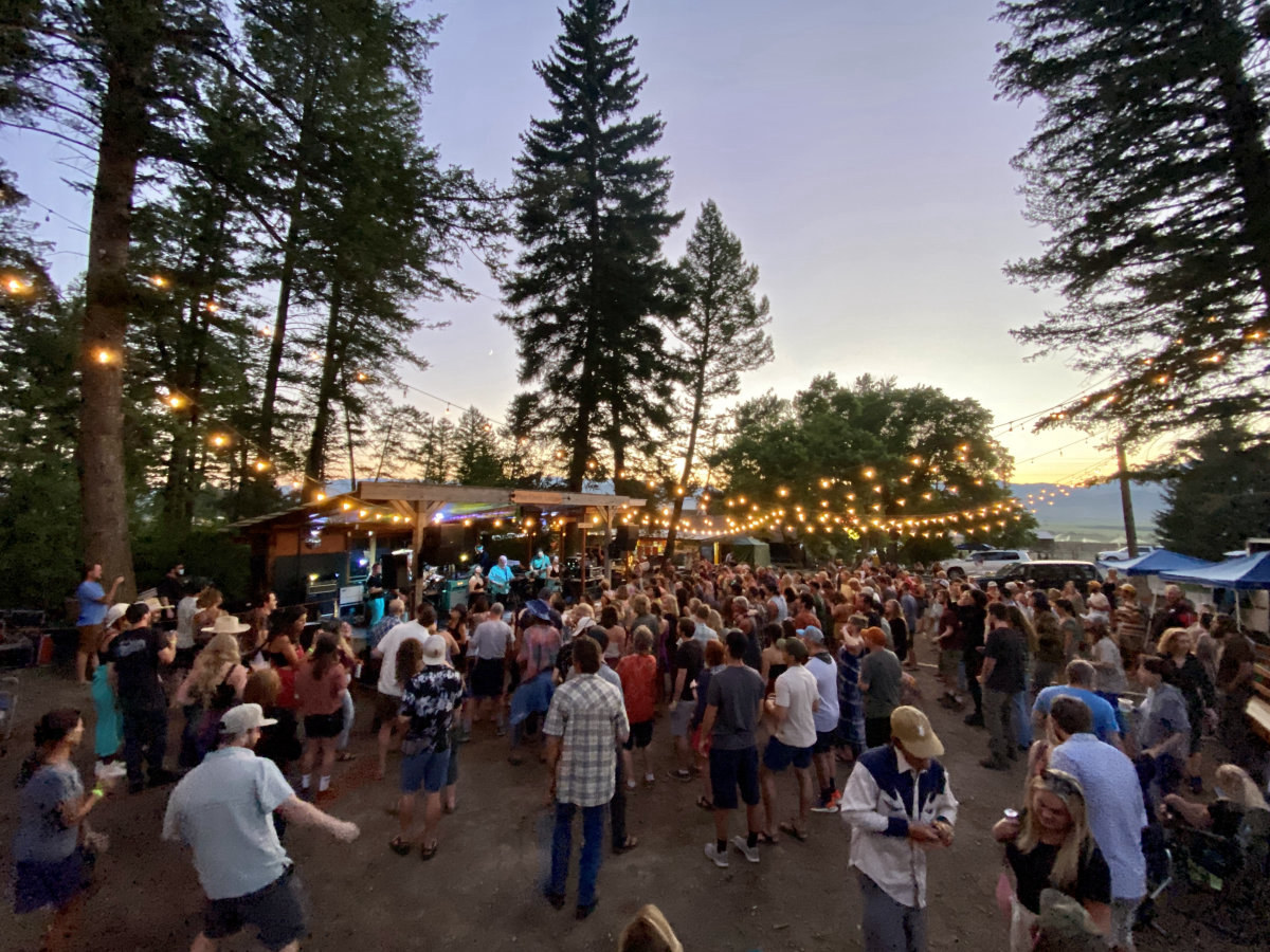 Pine Creek Lodge Live Music Kris King