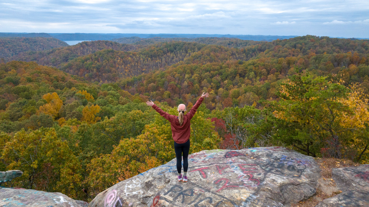 Visitor at a scenic mountain overlook in Rowan County, Kentucky