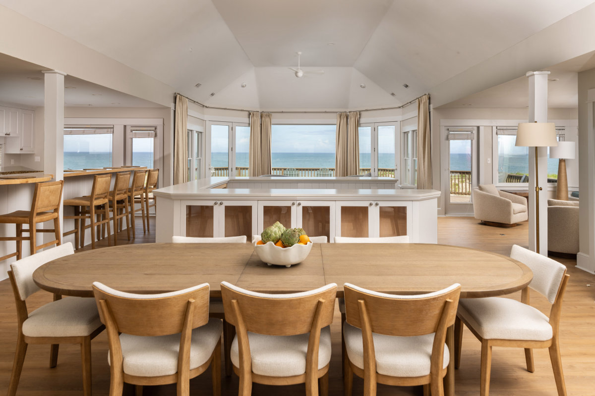 Residences Caffey Dining Room Pc Connor Doherty