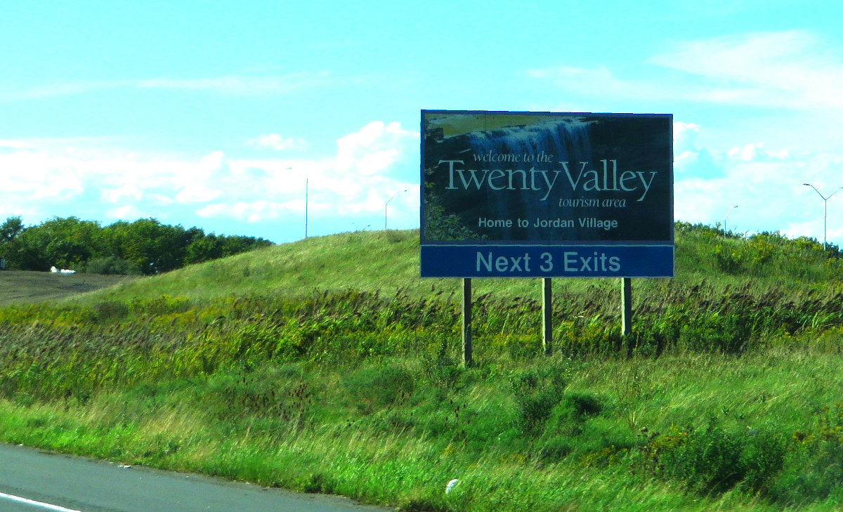 Pennsylvania Waterfalls — Welcome to the Twenty Valley Tourism Area, Near Jordan Village, Ontario (29691417380)