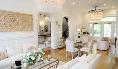 Oconomowoc’s Hometown Charm Creates Unexpected Stories To Take Home