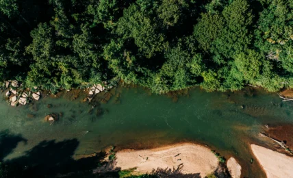 Humphreys County, Tennessee is home to three remarkable waterways= the Tennessee, Duck, and Buffalo Rivers.