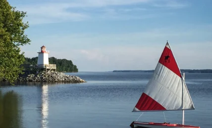 In Grand Rivers, visitors discover more than just a lake vacation.